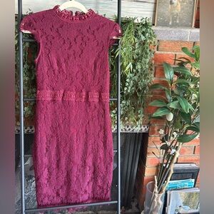 Elegant Lace Suzy Sheir Burgundy Dress
